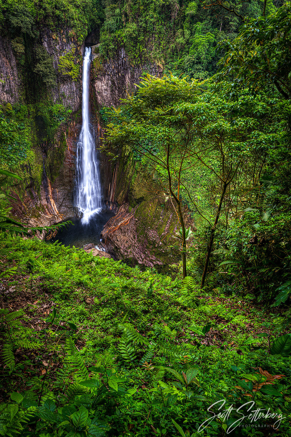 Catarata Bajos del Toro