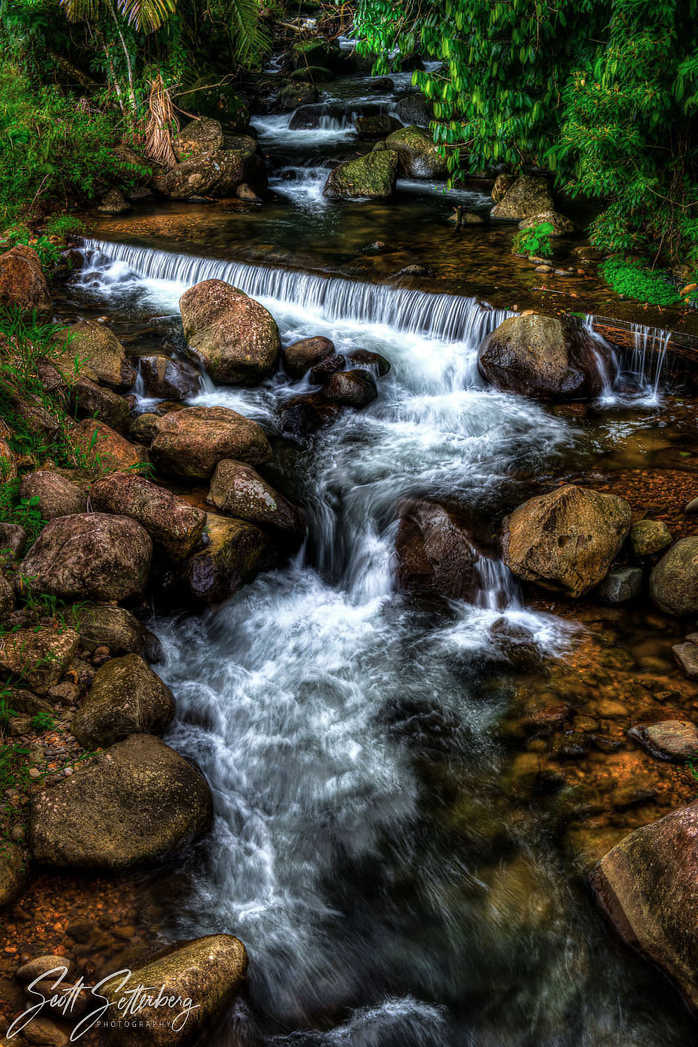 Rio Celeste Country Stream